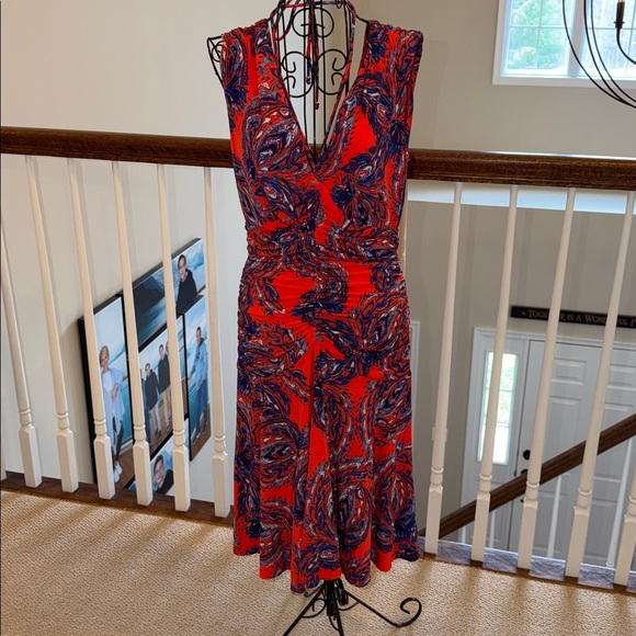 White House Black Market Ruched tie shoulder midi dress - Picture 5 of 6